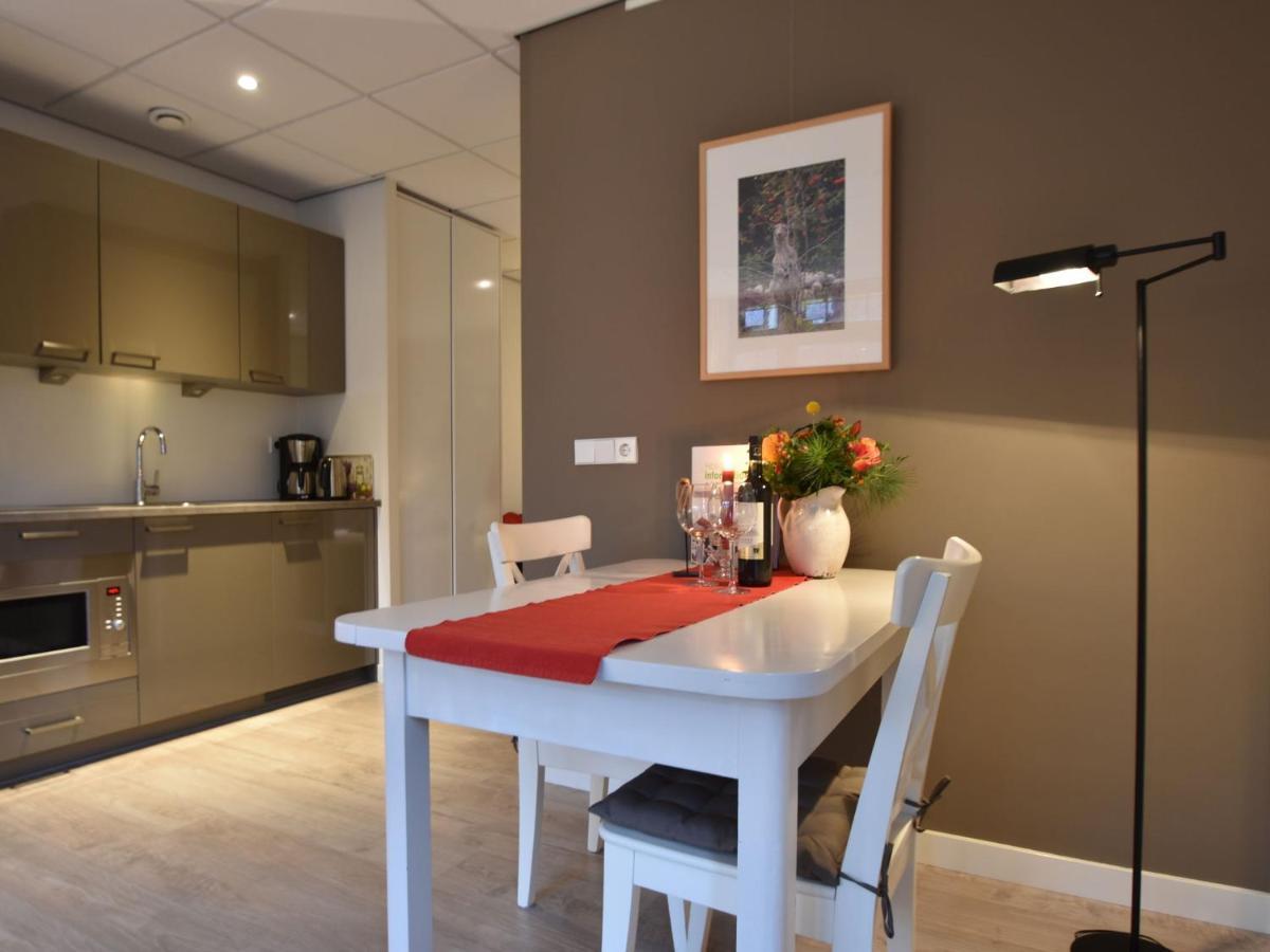Luxurious Apartment Walking Distance From The Pleasant Centre Of Bergen Chambre photo